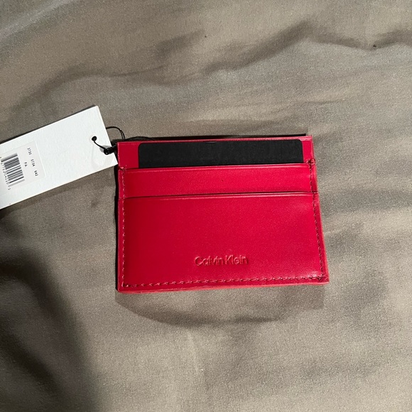 Calvin Klein new card holder NWT - Picture 1 of 5
